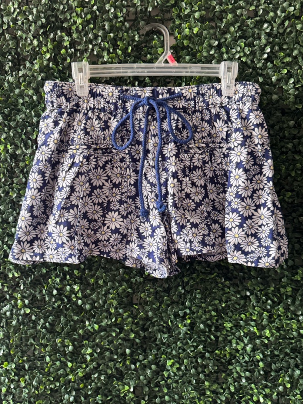 FREE PEOPLE Offbeat Printed Pull-On Shorts - Picture 4 of 14